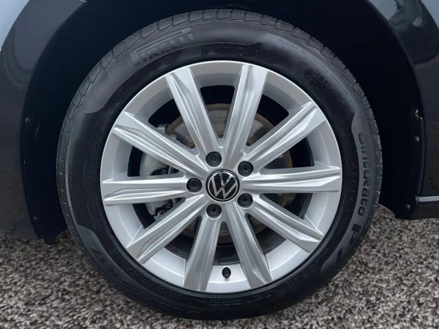 Volkswagen Touran DSG Highline