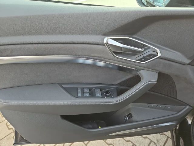 Audi Q8 e-tron 55 Quattro S-Line