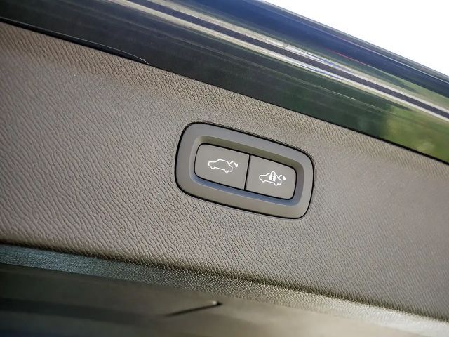 Volvo XC90 AWD Bright Plus Recharge