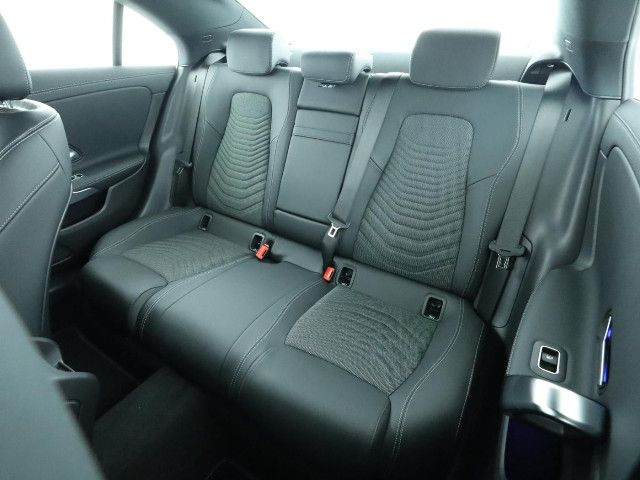 Mercedes-Benz CLA 180 Coupé