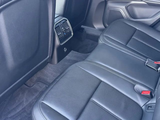 Porsche Macan Pano*ACC*BLIS*21Zoll*Standhzg*Lederp.*360°