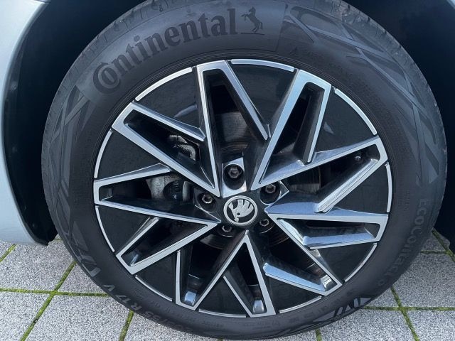 Skoda Octavia 2.0 TDI Clever Combi