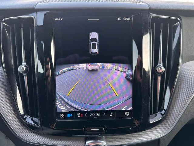 Volvo XC60 AWD R-Design