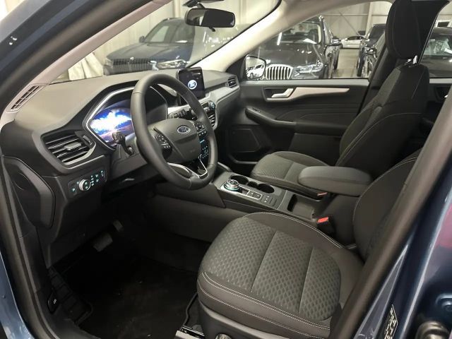 Ford Kuga Cool & Connect