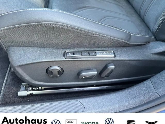 Volkswagen Golf 1.5 eTSI