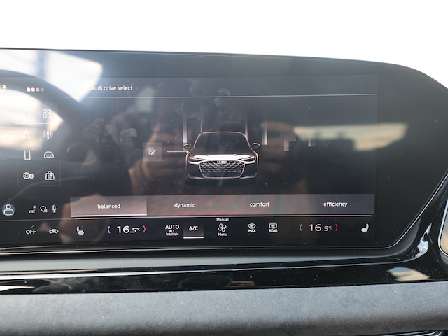 Audi A6 Avant Quattro S-Tronic