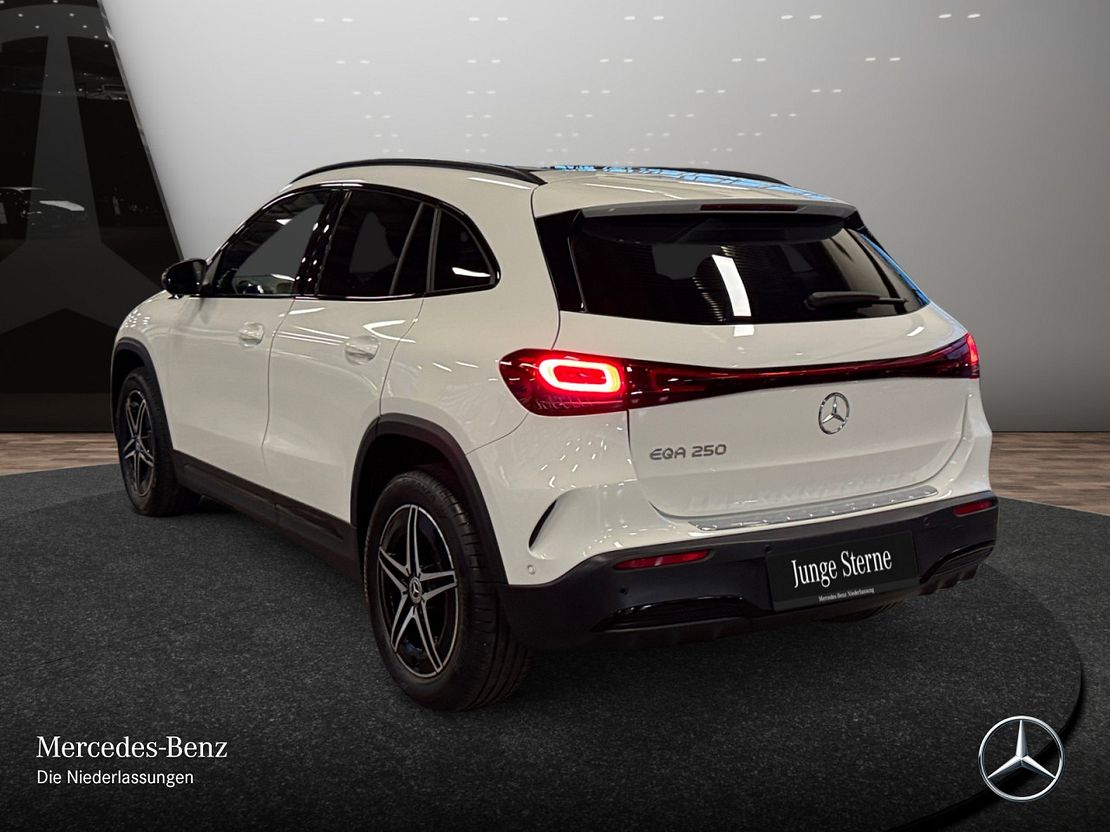 Mercedes-Benz EQA 250