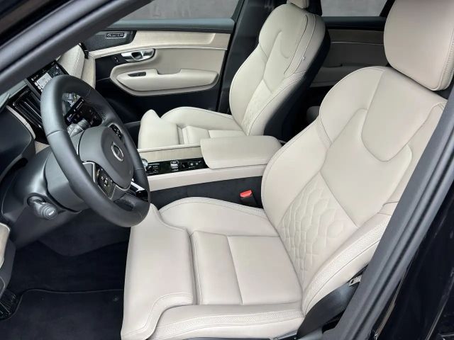 Volvo XC90 AWD Dark Plus T8
