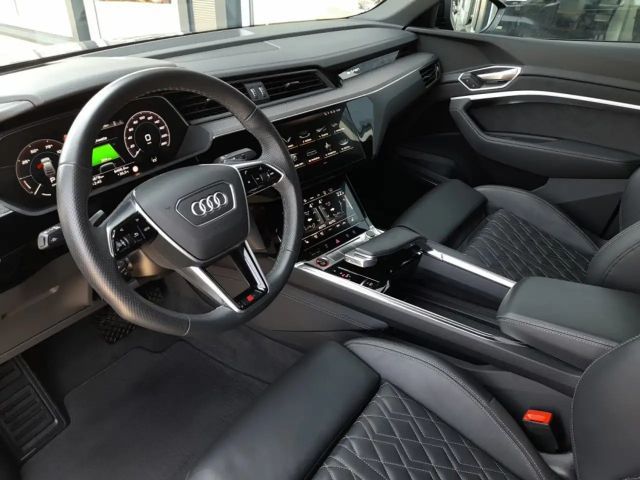 Audi e-tron Quattro S-Line
