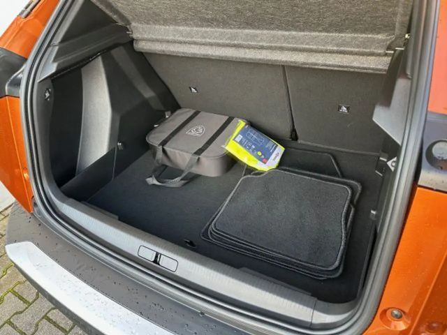 Peugeot E-2008 Active Pack