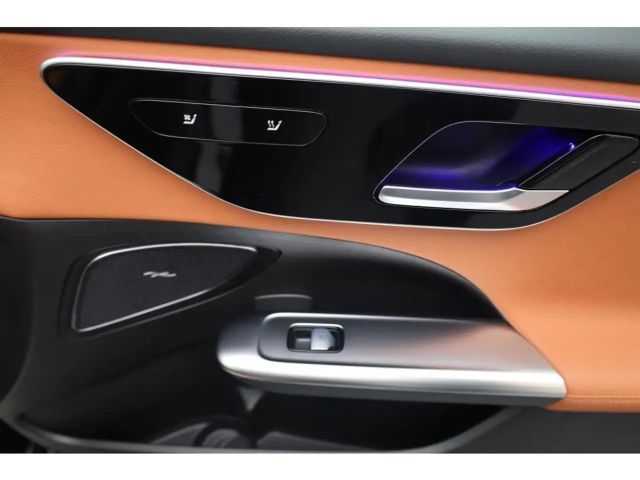 Mercedes-Benz C 200 AVANTGARDE C 200 d Estate