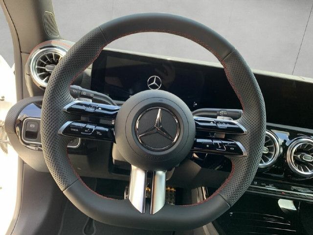 Mercedes-Benz CLA 180 Shooting Brake