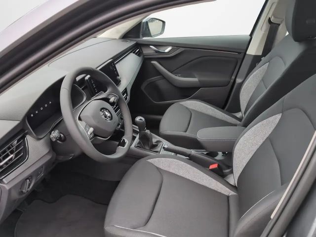 Skoda Kamiq Essence TSI