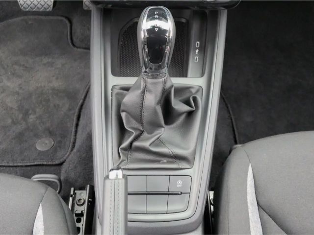 Skoda Kamiq Essence TSI*DSG LED SHZ Tempo digCockp PDC