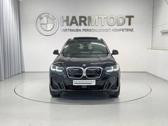 BMW iX3 iX3