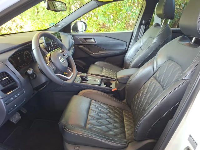 Nissan Qashqai DIG-T Tekna