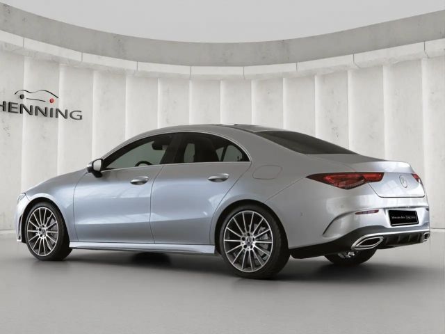 Mercedes-Benz CLA 200 AMG Line Coupé