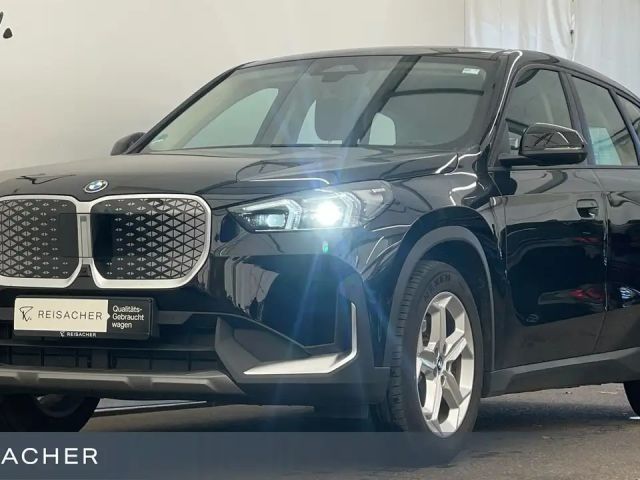 BMW iX1 xDrive30