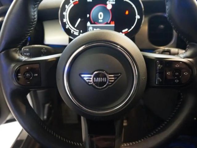 MINI Cooper COOPER 1,5 CAMDEN LEDER NAVI LED SHZ TEMPOMAT 17"