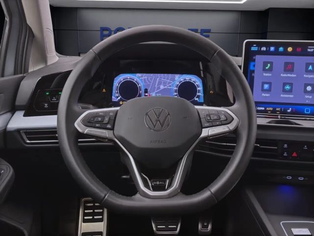 Volkswagen Golf 1.5 eTSI DSG