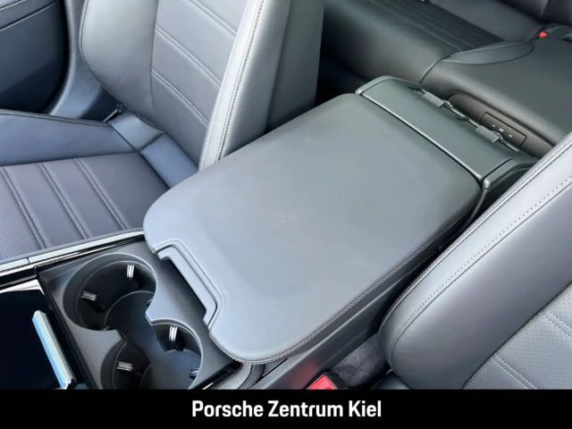 Porsche Panamera 4 E-Hybrid