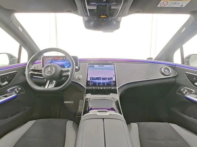 Mercedes-Benz EQE 350 4MATIC AMG Line Sedan