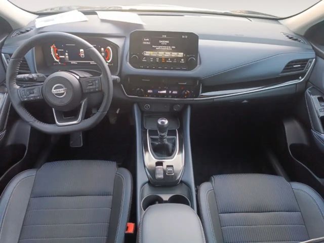 Nissan Qashqai Premiere Edition Panorama Navi 360 Kamera Sitzheiz