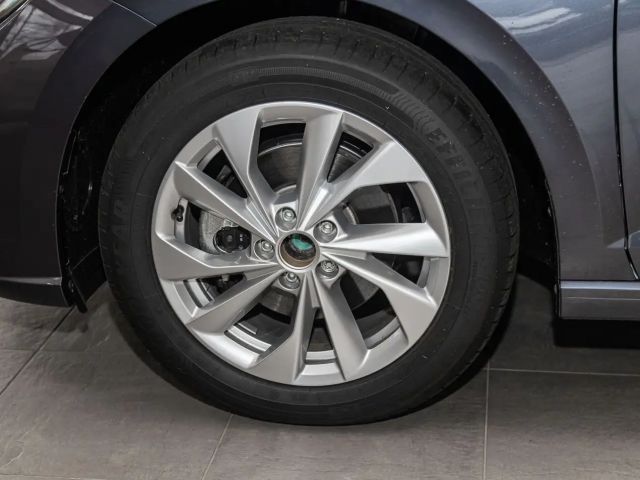 Volkswagen Polo 1.0 TSI DSG Style