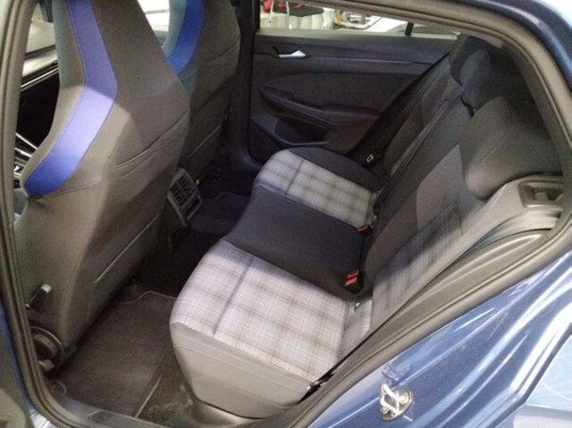 Volkswagen Golf Matrix/CarPlay/Black/AHK/Virt/360/ACC