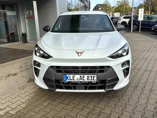 Cupra Terramar 1.5 e-Hybrid