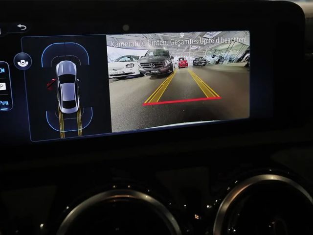 Mercedes-Benz CLA 180 Coupé Progressive