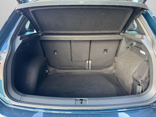 Volkswagen Tiguan 1.5 TSI DSG IQ.Drive R-Line