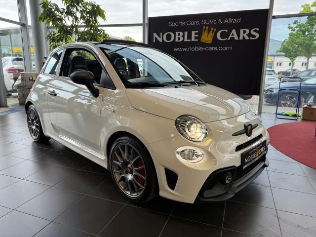 Abarth 695 Cabrio