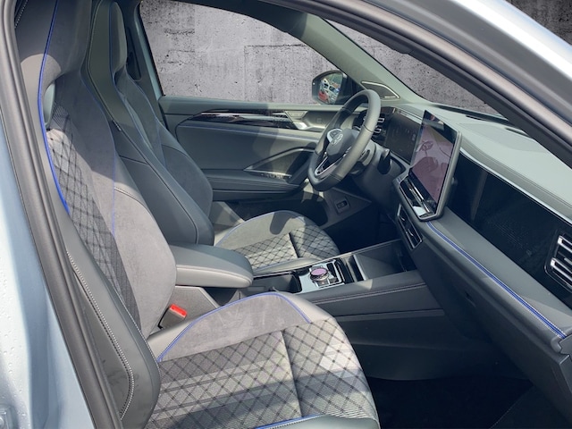 Volkswagen Tiguan 4Motion DSG R-Line