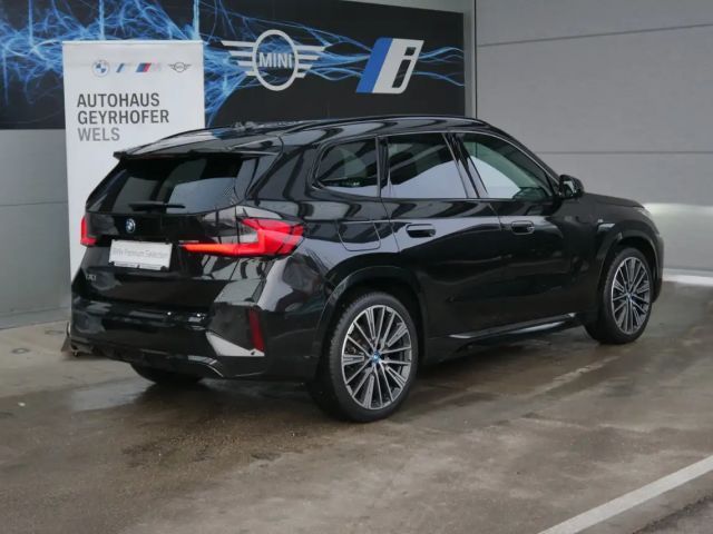 BMW iX1 xDrive30