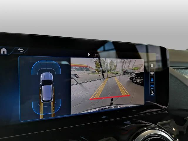 Mercedes-Benz GLA 180 Progressive