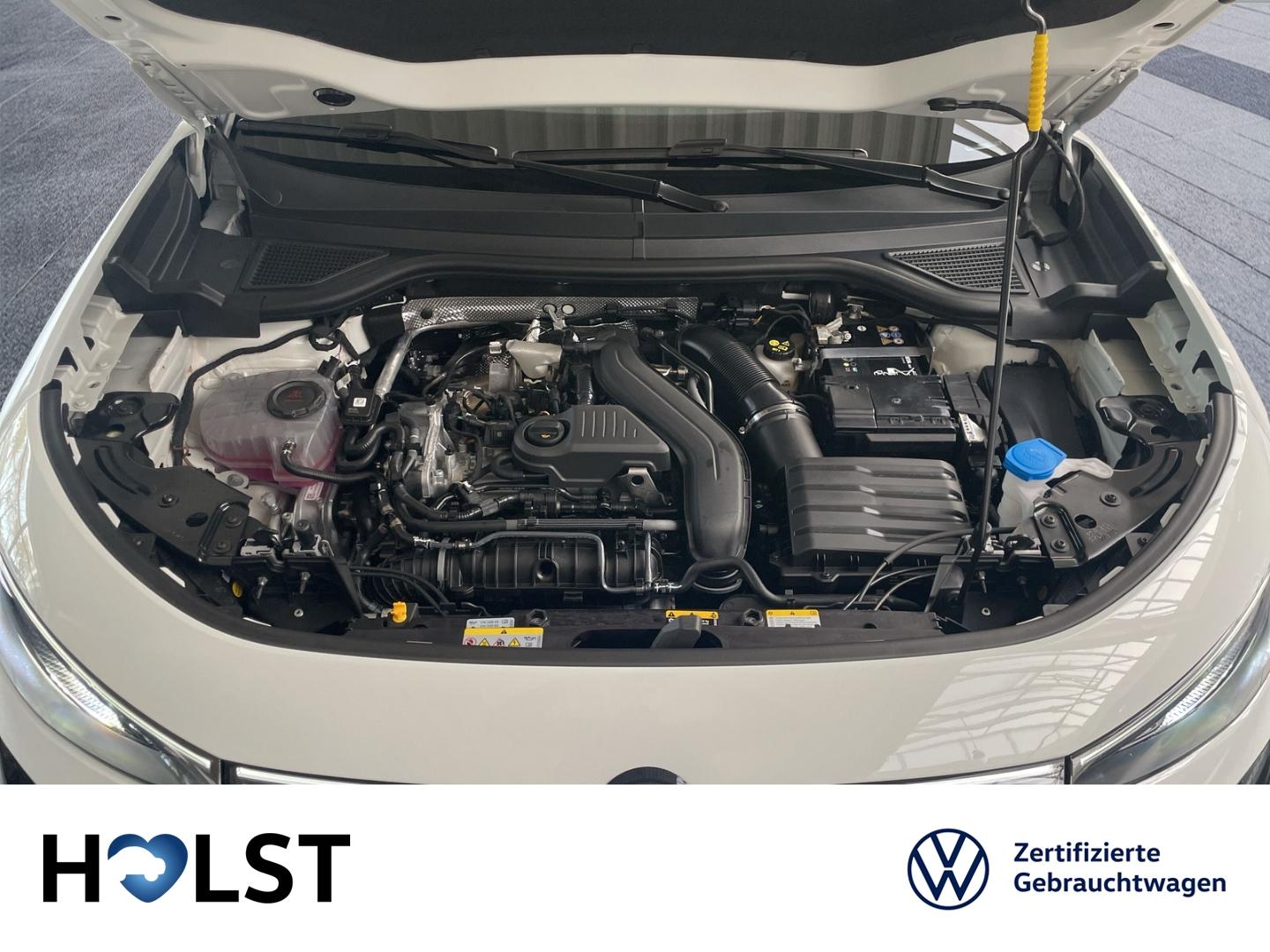 Volkswagen T-Roc 1.5 eTSI DSG IQ.Drive R-Line