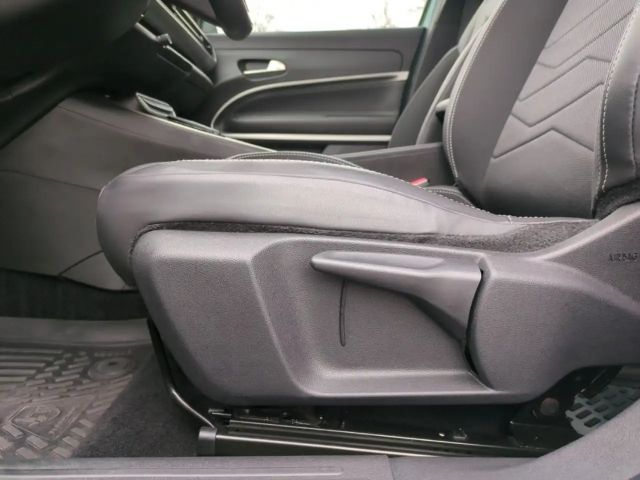 Jeep Avenger Full-Electric Summit