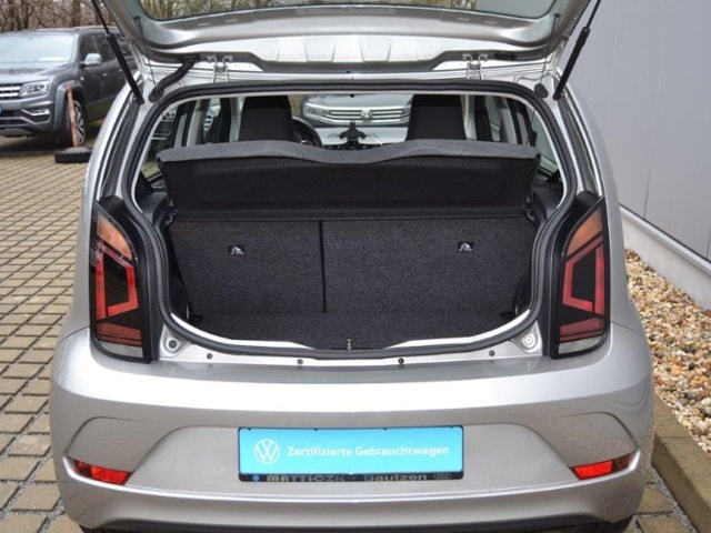 Volkswagen up! Move Move up!