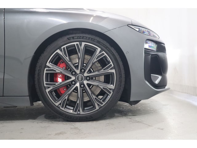 Audi A6 e-tron Avant Quattro