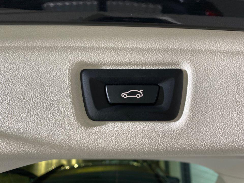 BMW 318 318i Touring