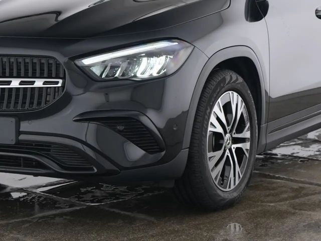 Mercedes-Benz GLA 200 Progressive