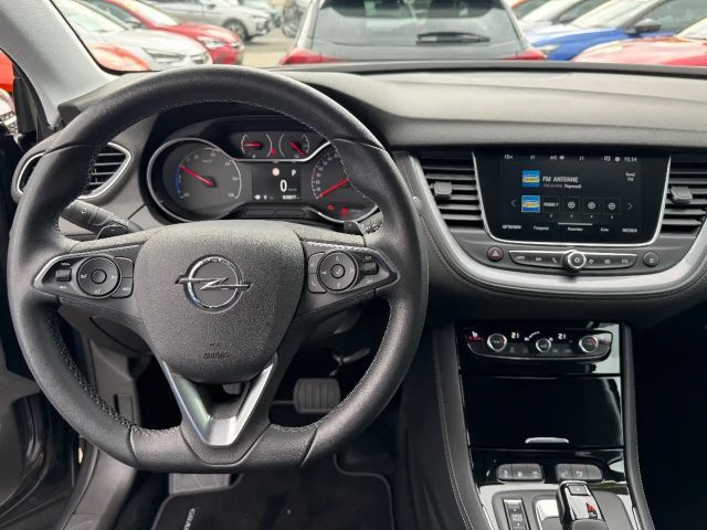 Opel Grandland X 1.6 Turbo