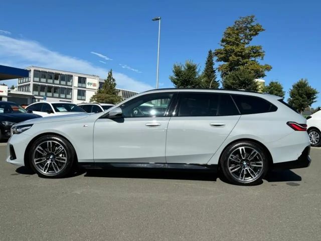 BMW 540 540d M-Sport Touring xDrive