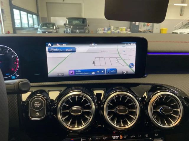 Mercedes-Benz CLA 180 CLA