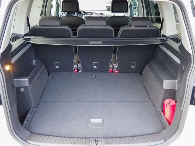 Volkswagen Touran 1.5 TSI Highline