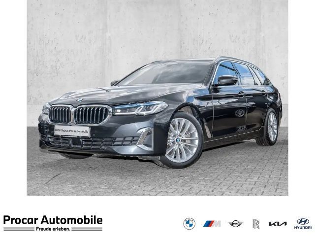 BMW 530 530i Luxury Line Touring