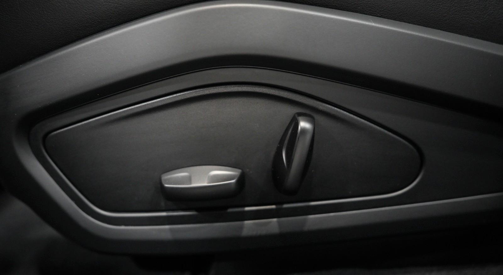 Porsche Taycan *SOUND-PACKAGE+*DAB+*360°*LED*LM"20"*