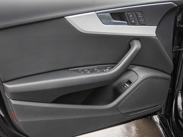 Audi A4 35 TFSI Avant S-Tronic