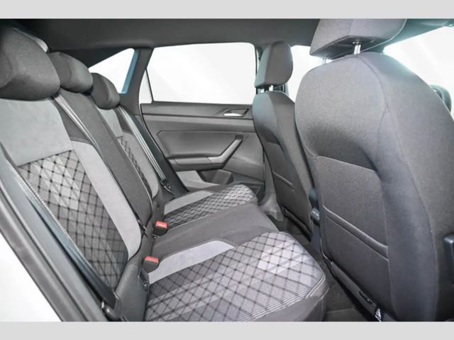 Volkswagen Taigo 1.0 TSI DSG R-Line